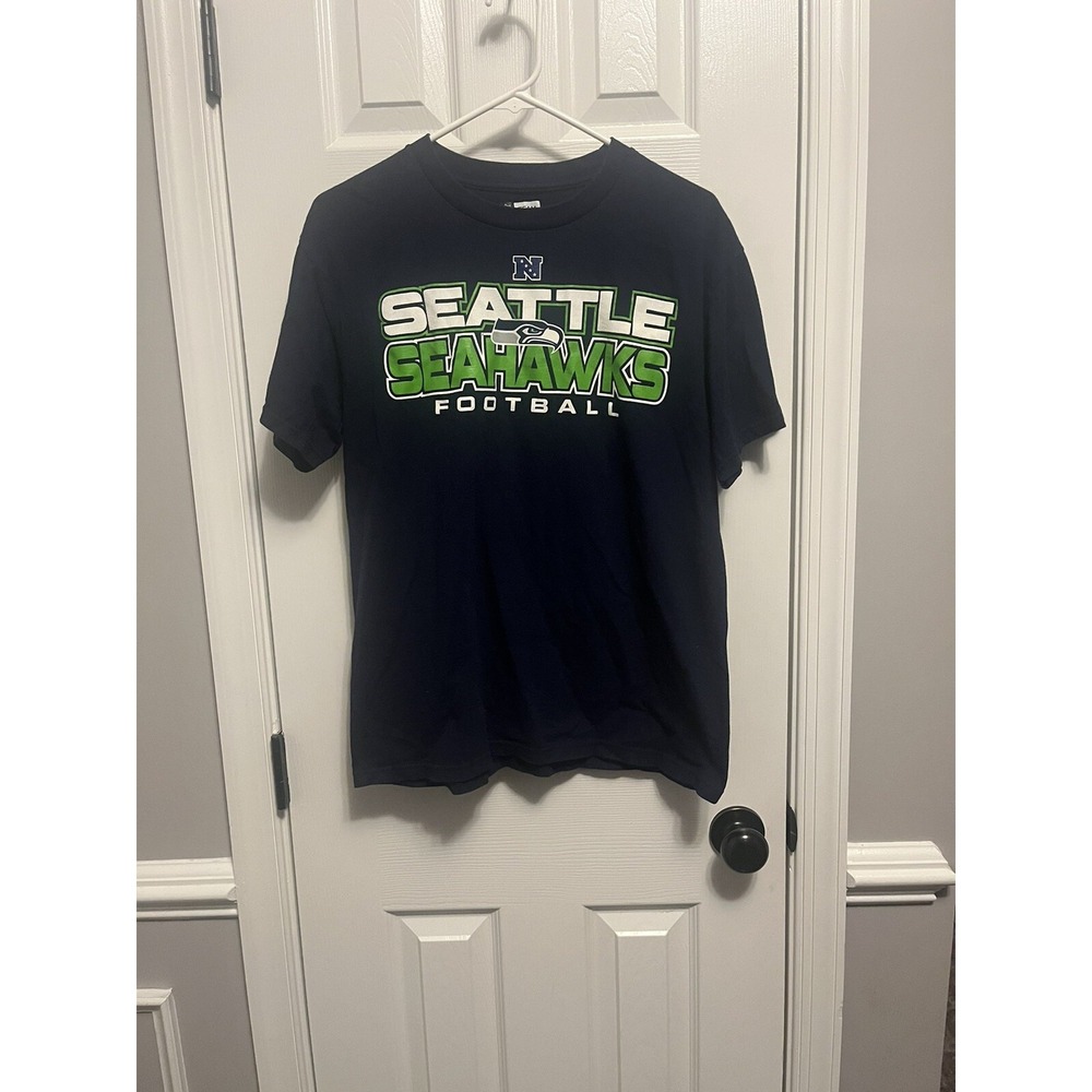Medium NFL Short Sleeve Blue White Seattle Seahawks Tshirt M.‎ Football. Sports